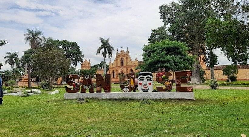 هتل La Villa Chiquitana