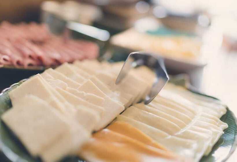 هتل La Villa Chiquitana