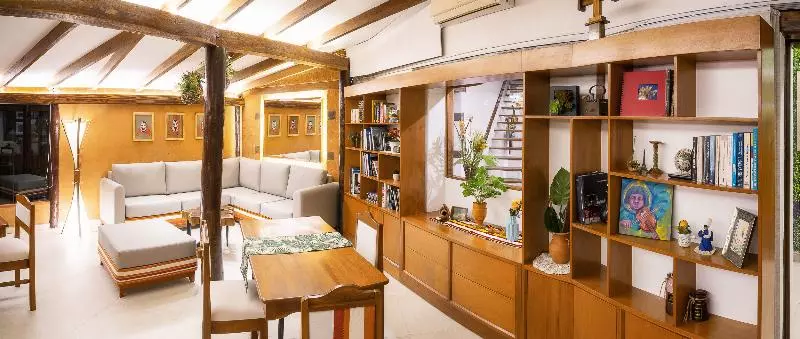 هتل La Villa Chiquitana