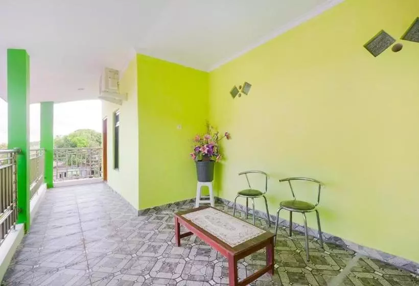 هتل Oyo 3223 Jy Homestay
