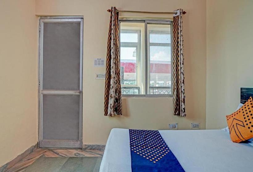 Hotel Oyo 69341 Hemraj