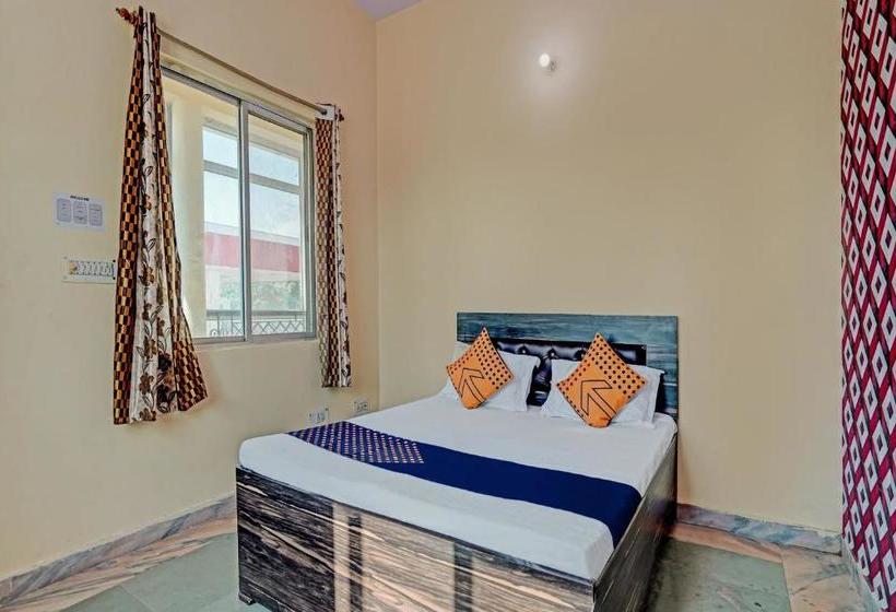 Hotel Oyo 69341 Hemraj