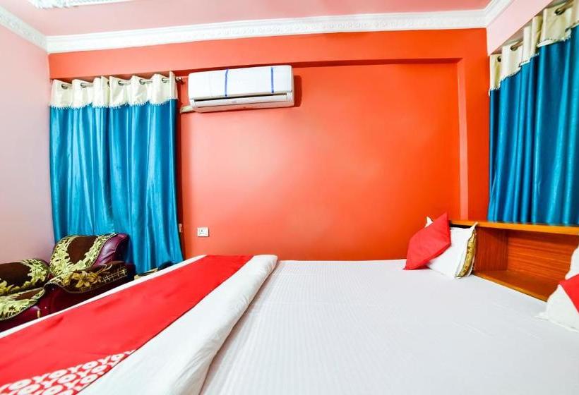 Отель Oyo 71218 Rudra Homes