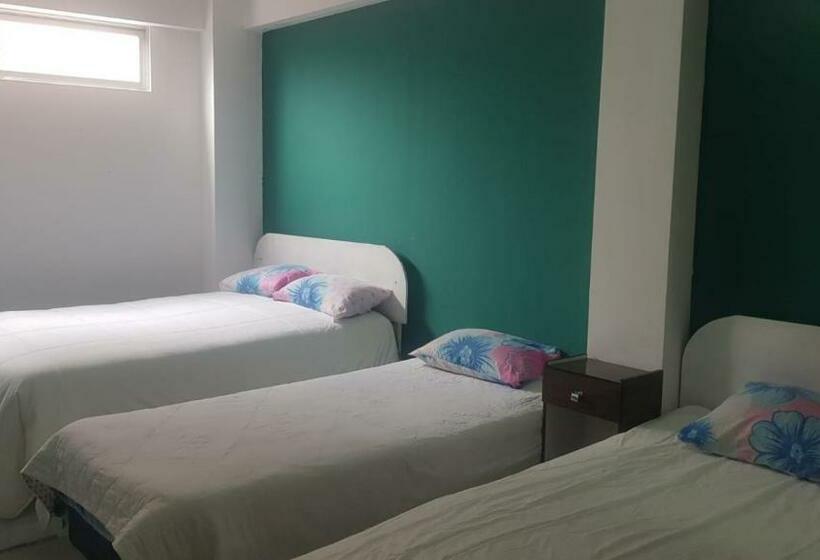 فندق Residencial Hinojosa