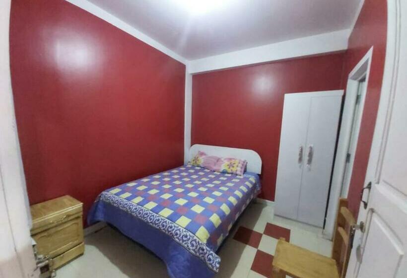 هتل Residencial Hinojosa