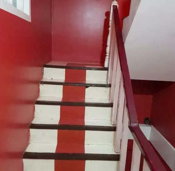 هتل Residencial Hinojosa