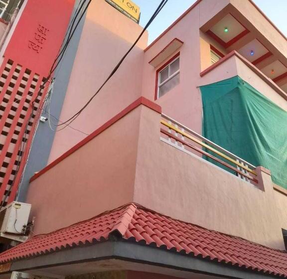 Hotell Spot On 66976 Tirupati Guest House