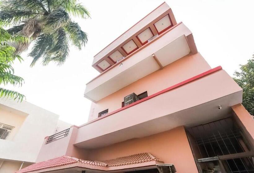 Hotell Spot On 66976 Tirupati Guest House