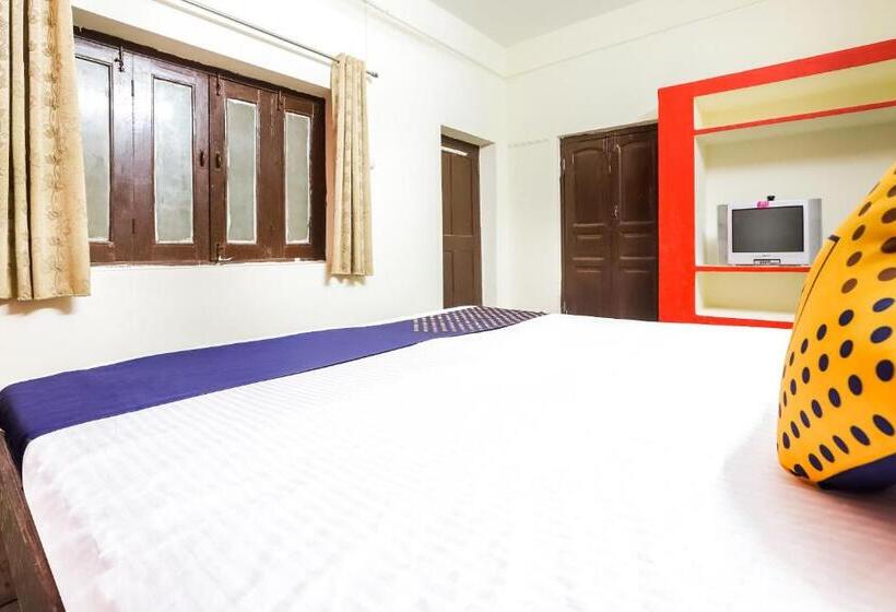 Hotell Spot On 66976 Tirupati Guest House