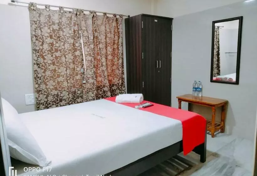 هتل Gemini Guest House