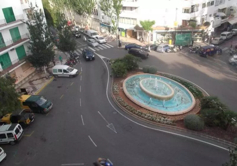 Majatalo Casa De Huespedes El Almendro