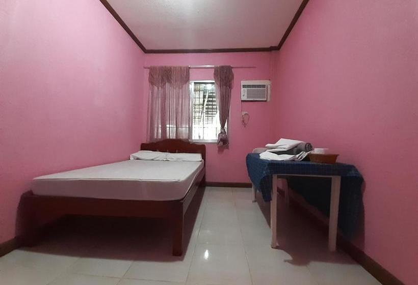 膳宿费 Oyo 644 Flower Garden