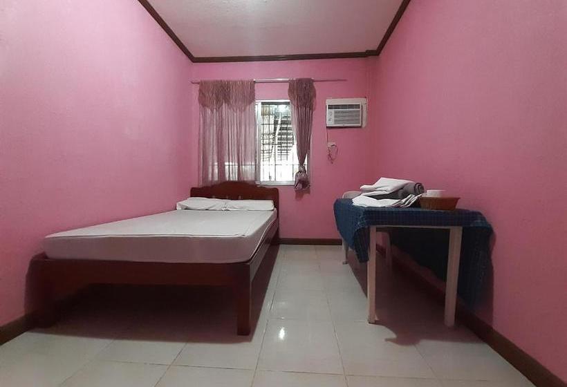 膳宿费 Oyo 644 Flower Garden