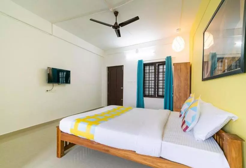 پانسیون Oyo Home 40827 Anchumana Apartments