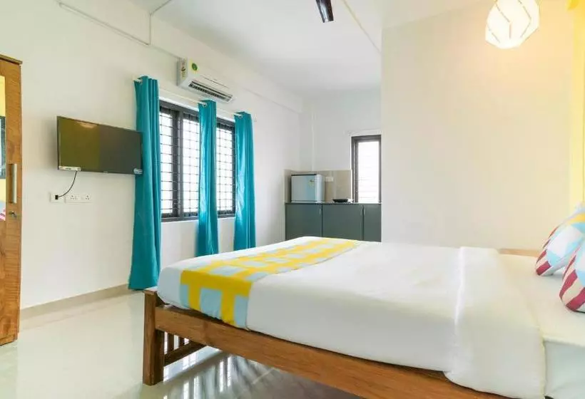 پانسیون Oyo Home 40827 Anchumana Apartments