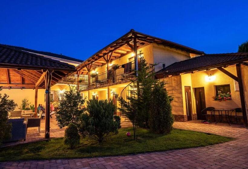 פנסיון Penzión Heléné