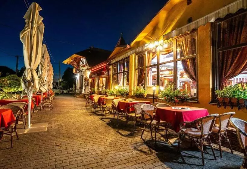 Majatalo Penzión Heléné