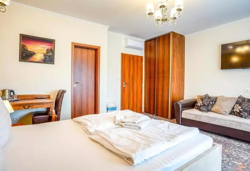 Majatalo Penzión Heléné