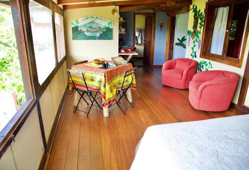 Toucan Lane Hotel And Restaurant