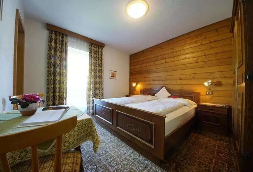 ベッドアンドブレックファースト Garni Flurida