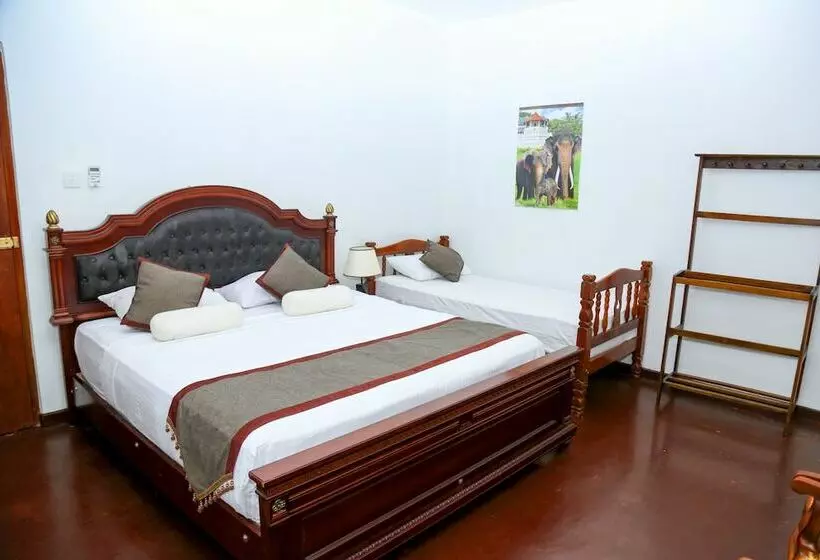 Heaven S Hostel