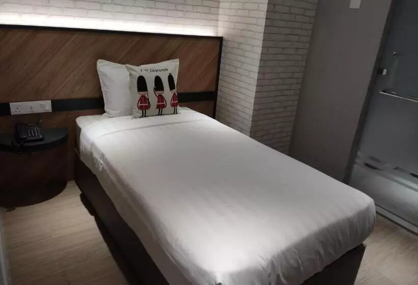 هتل 99 Seri Kembangan Serdang