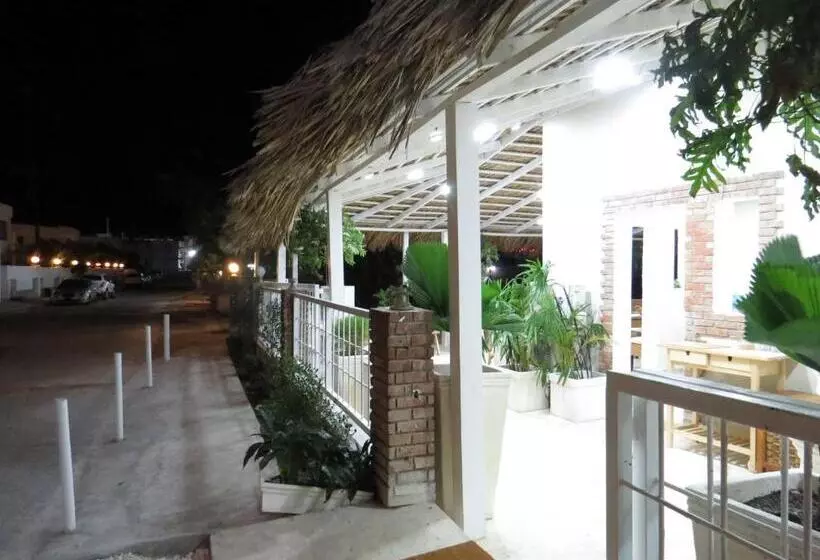 هتل Corales Punta Cana