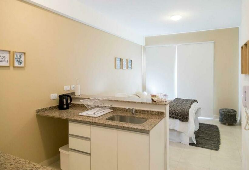 호텔 Del Sol Apartamentos Salta