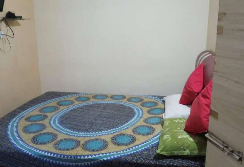 هتل Goroomgo Jagannath Lodge Puri