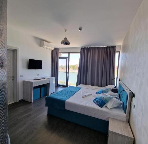 בית מלון כפרי H Pe Plaja Belona