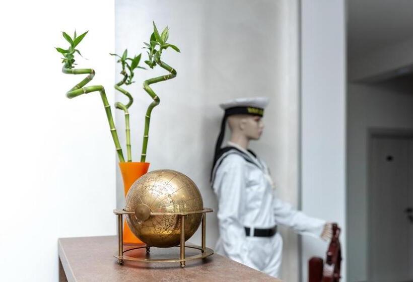 בית מלון כפרי H Pe Plaja Belona