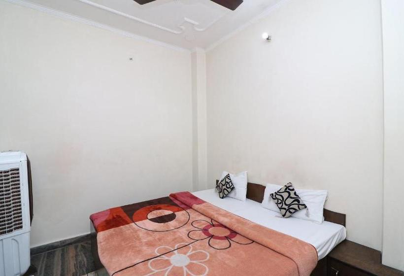 בית מלון כפרי Spot On Agarwal Lodge