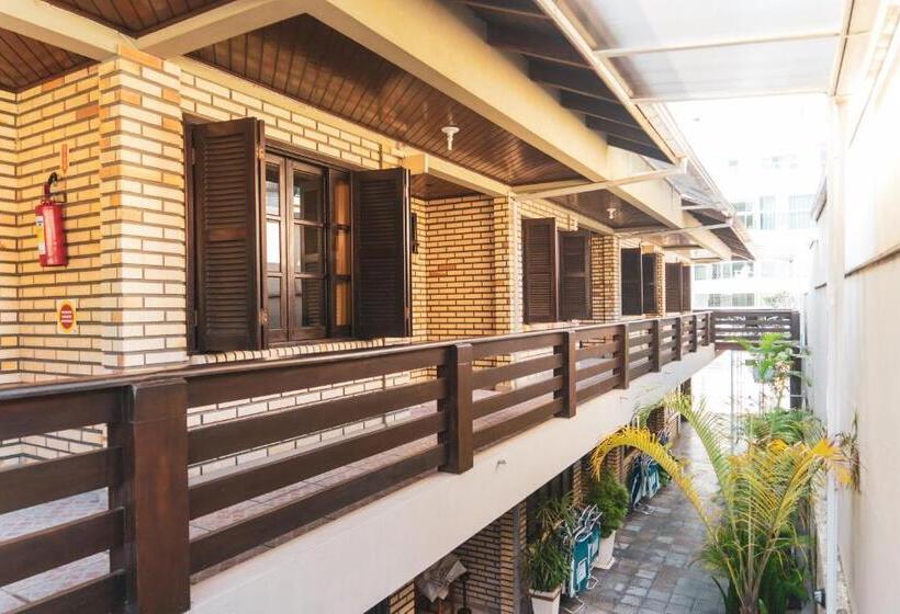 پانسیون Agua Marinha De Bombas Bombinhas