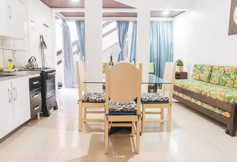 Majatalo Agua Marinha De Bombas  Bombinhas