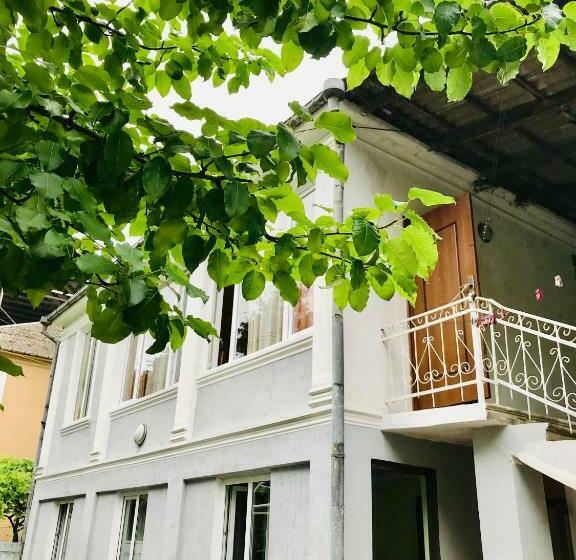 پانسیون Anna Hostel