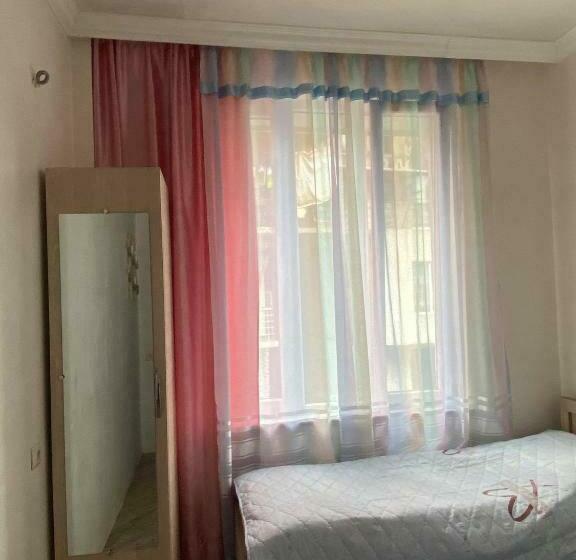 پانسیون Anna Hostel