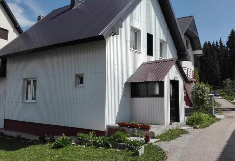 پانسیون Apartment And Rooms D&j