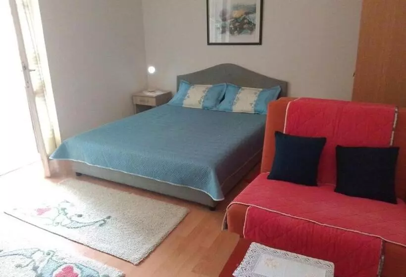 پانسیون Smestaj Vella