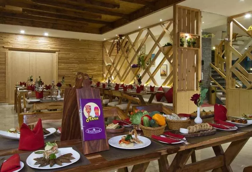 The Whitestone Resorts