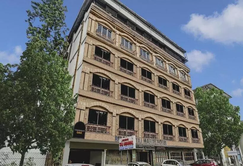 Townhouse Oak Hotel Belsons Taj Mahal