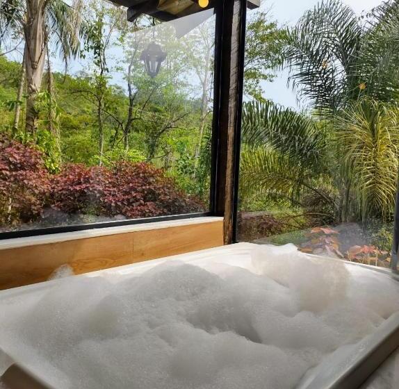 Общежитие Pousada Valle Dos Pássaros