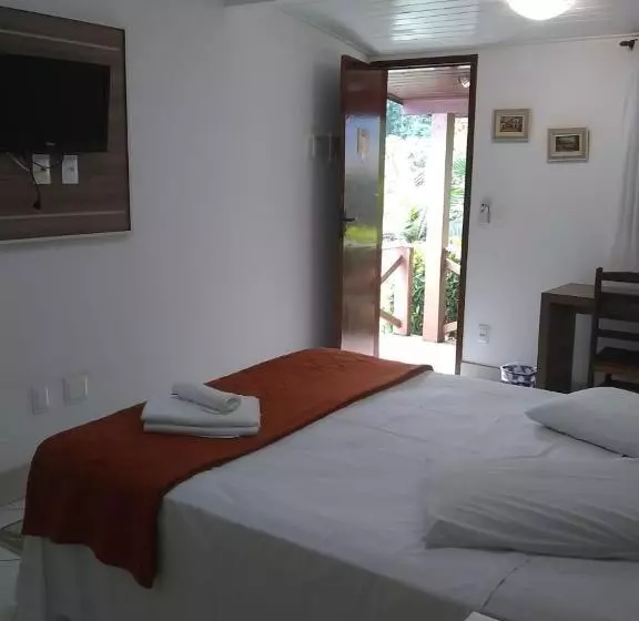 Retkeilymaja Pousada Valle Dos Pássaros