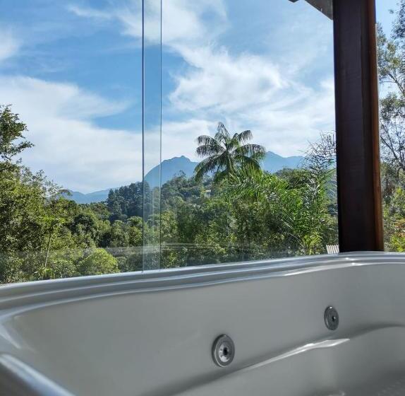 Общежитие Pousada Valle Dos Pássaros