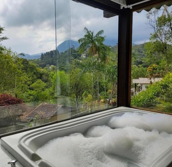 Общежитие Pousada Valle Dos Pássaros