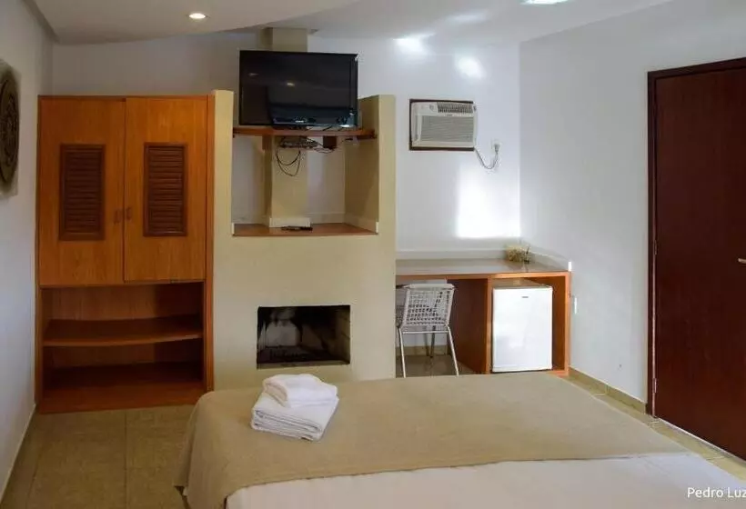 Retkeilymaja Pousada Valle Dos Pássaros