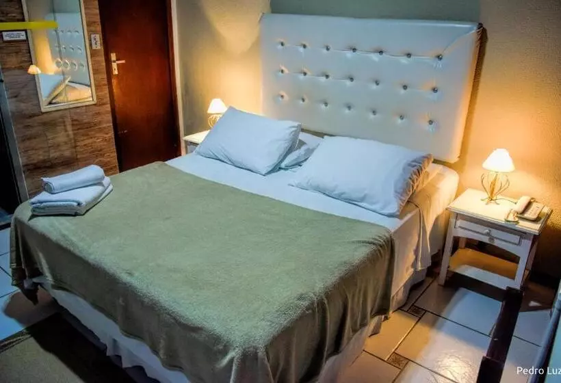 Retkeilymaja Pousada Valle Dos Pássaros