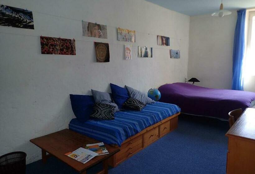 مبيت وإفطار Chambres D'hôtes Laurent Besset