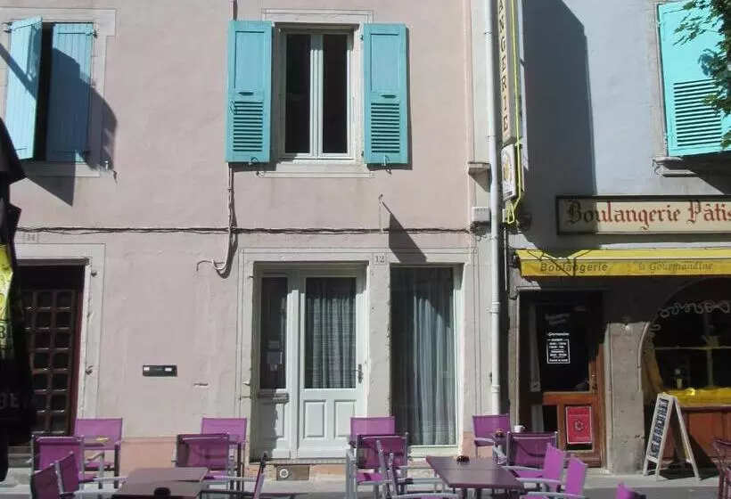 ベッドアンドブレックファースト Chambres D'hôtes Laurent Besset