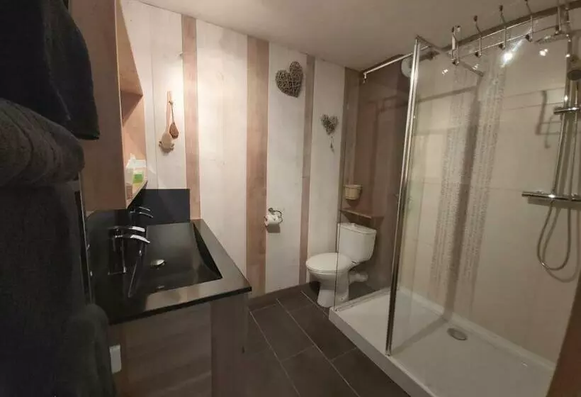 Aamiaismajoitus (B&B) Le Patio De Luchon