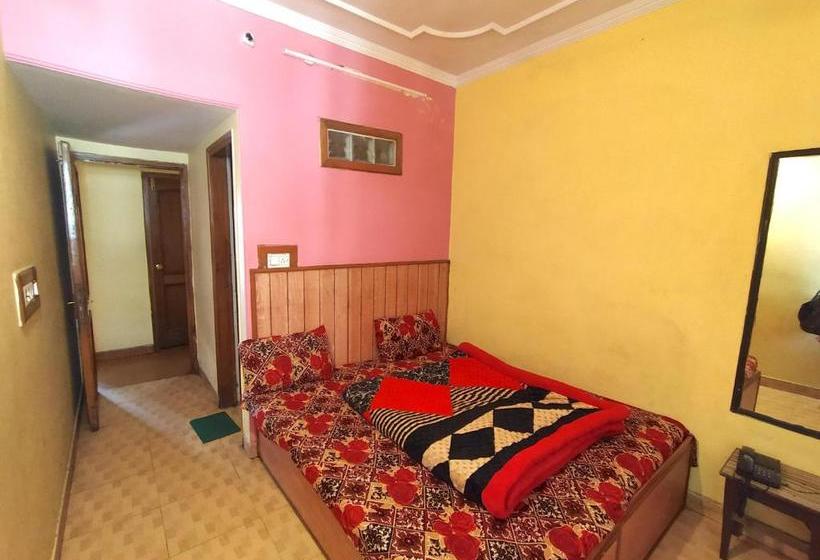 Отель Landour Residency